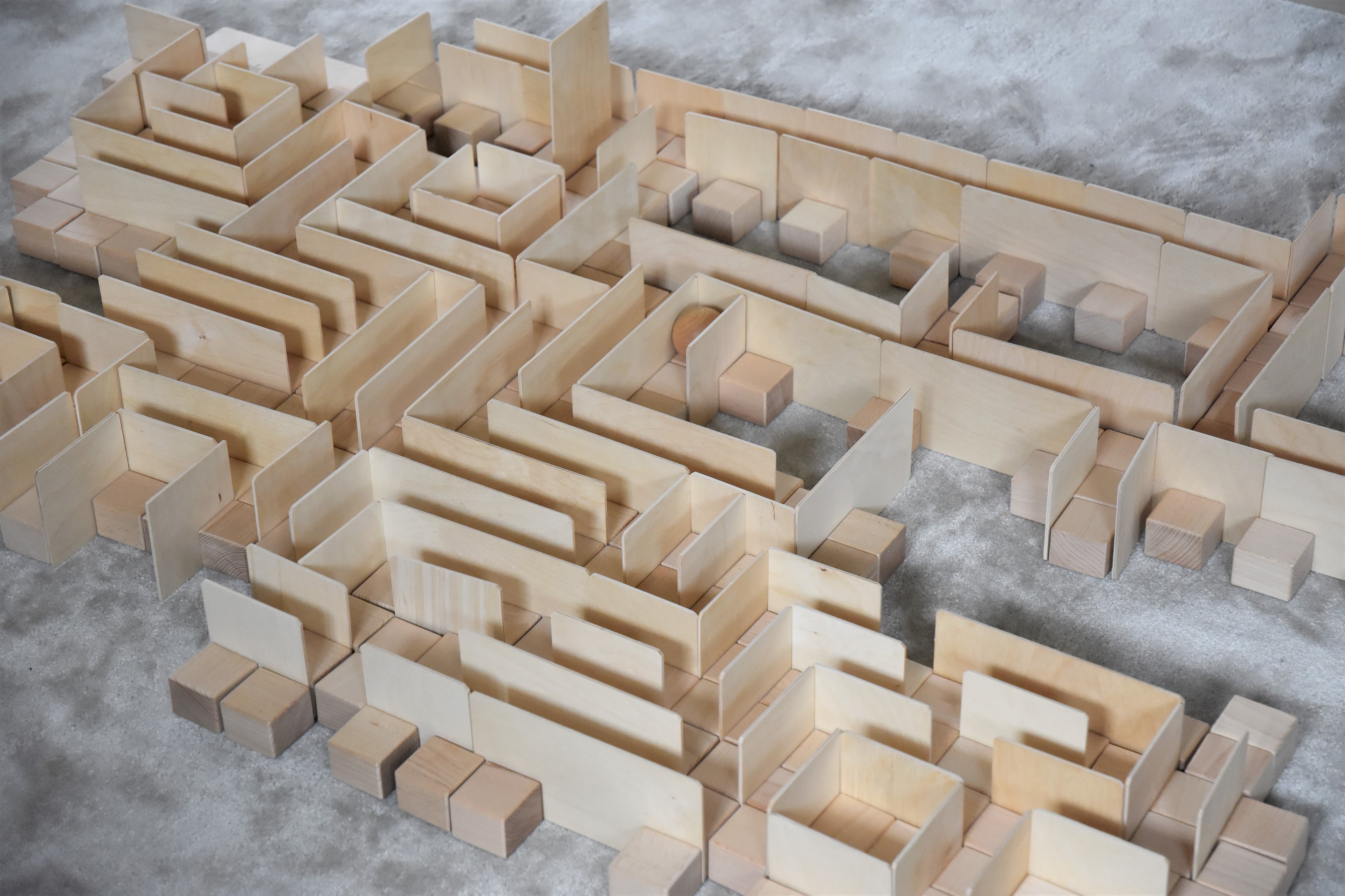 Just Blocks BASIC Big Holzelemente mit Würfeln, Stäben und flachen Bauteilen