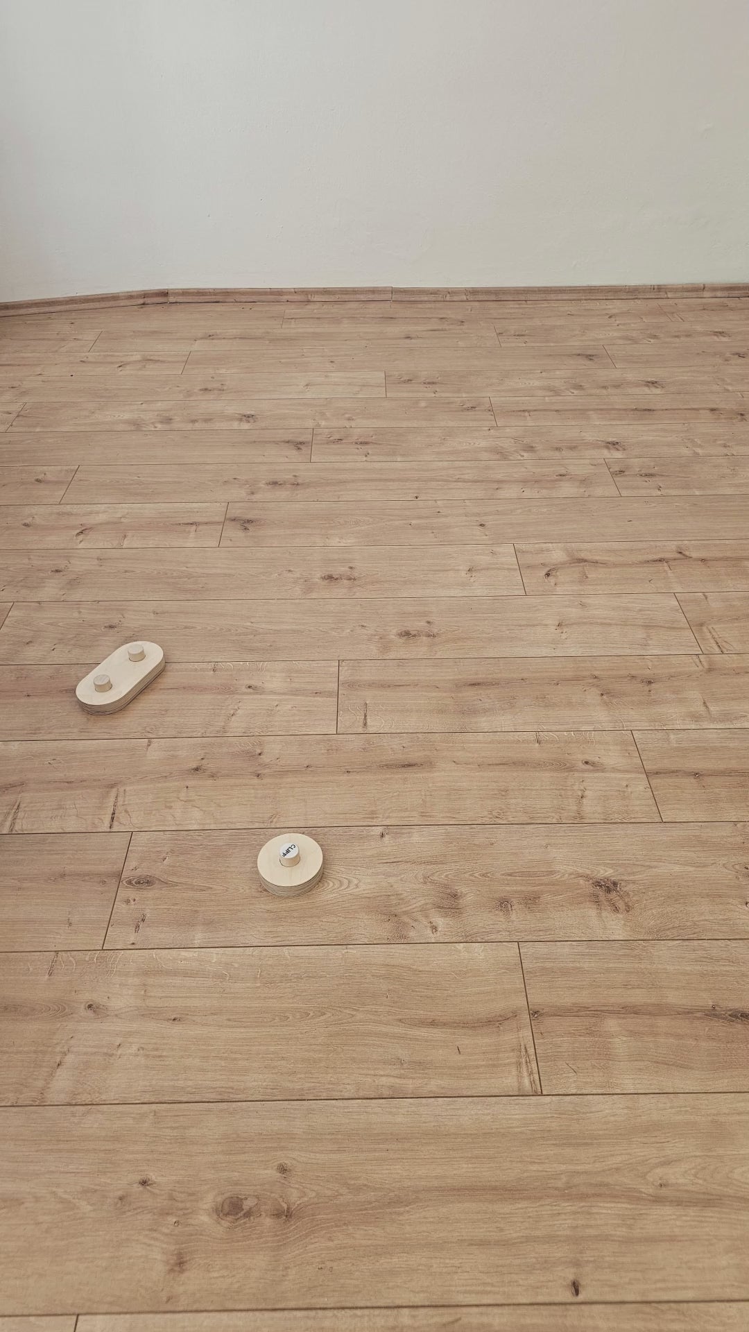 CLIFF Balance Balancebalken 11-teilig mit verschiedenen Aufbau-Möglichkeiten aus Naturholz